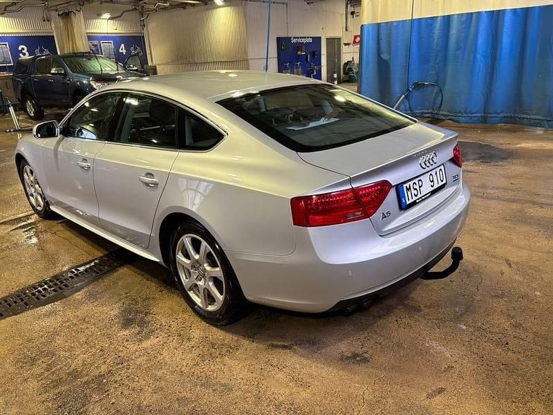 Begagnad Audi A5 Sportback 177 HK (130 kW) 2012 Halvkombi