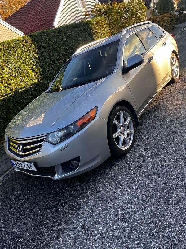 Begagnad Honda Accord 156 HK (114 kW) 2011 Kombi