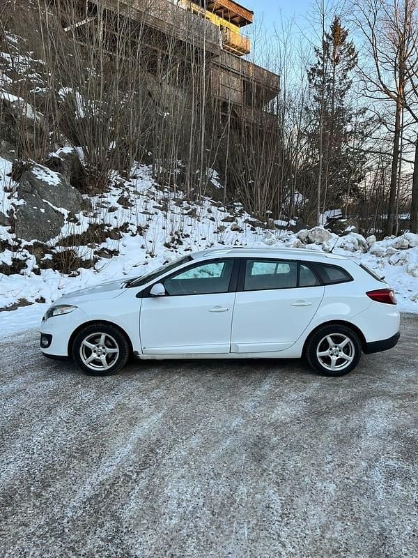 Begagnad Renault Mégane III 90 HK (66 kW) 2013