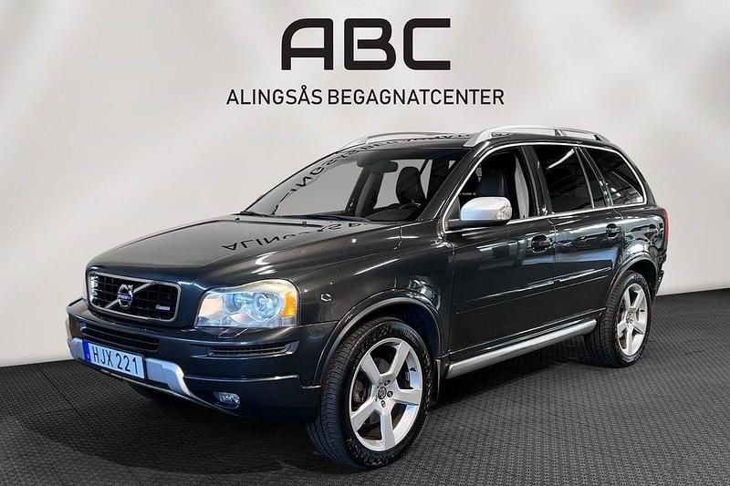 Grå Begagnad 2014 Volvo XC90 R-Design SUV | 169 000 kr (Lite dyr) - Bild 1/4