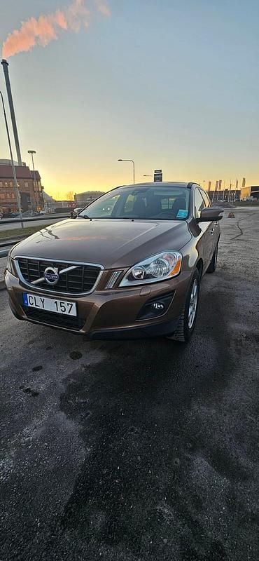Begagnad Volvo XC60 175 HK (128 kW) 2010 SUV