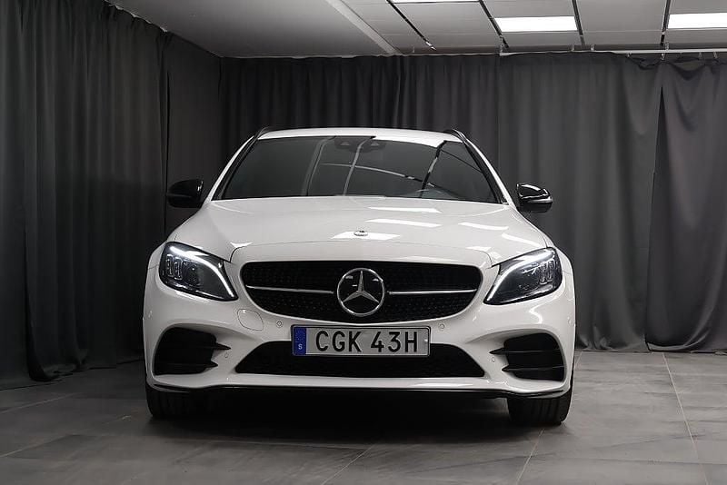 Begagnad Mercedes C300 2020 Vit