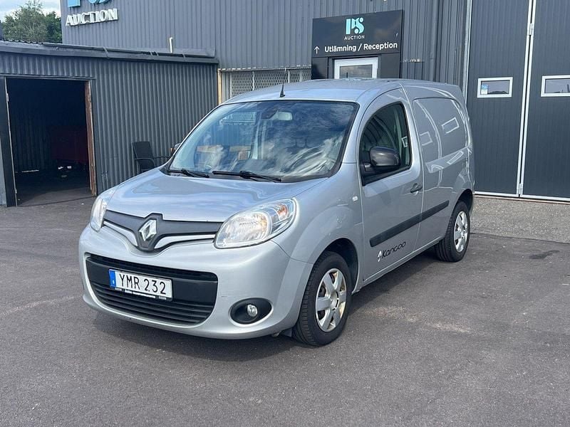 Grå Begagnad 2017 Renault Kangoo Minibuss | 42 000 kr - Bild 1/4