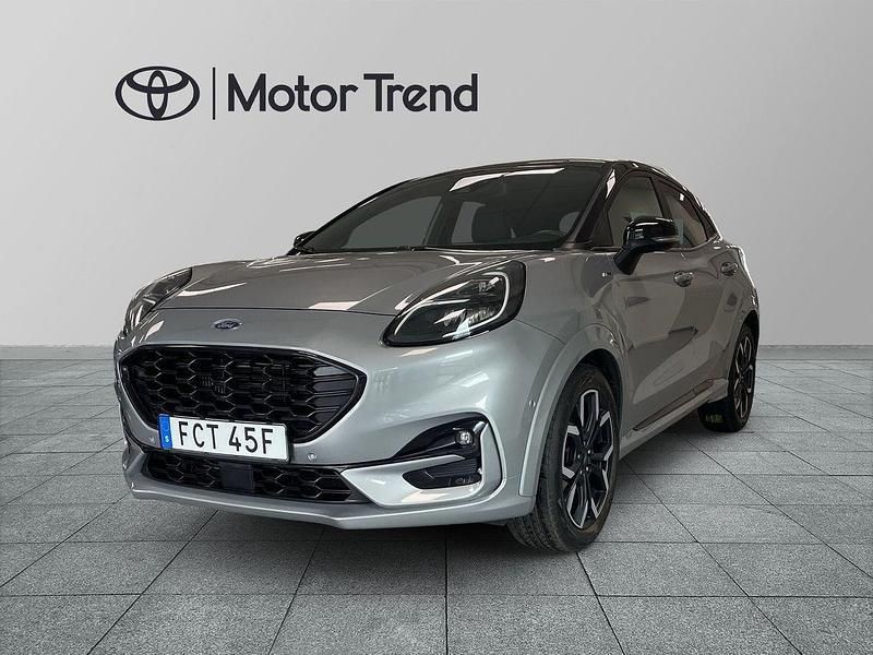 Grå Begagnad 2020 Ford Puma SUV | 189 900 kr (Lite dyr) - Bild 1/4