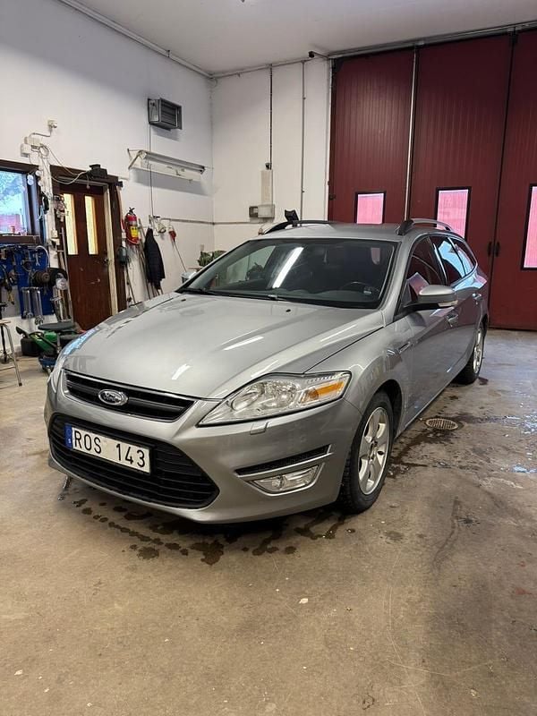 Begagnad 2011 Ford Mondeo Kombi | 33 000 kr (Marknadspris) - Bild 1/4