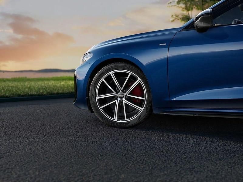 Ny Audi A5 S-Line 367 HK (269 kW) 2025 Ascariblå metallic Sportkupé