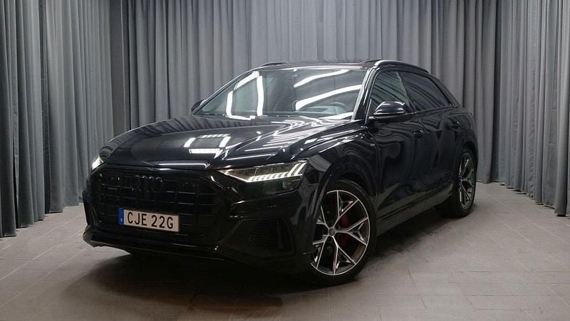Svart Begagnad 2019 Audi Q8 S-Line SUV | 669 000 kr (Dyr) - Bild 1/4