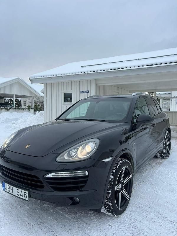 Begagnad 2012 Porsche Cayenne SUV | 180 000 kr (Marknadspris) - Bild 1/4