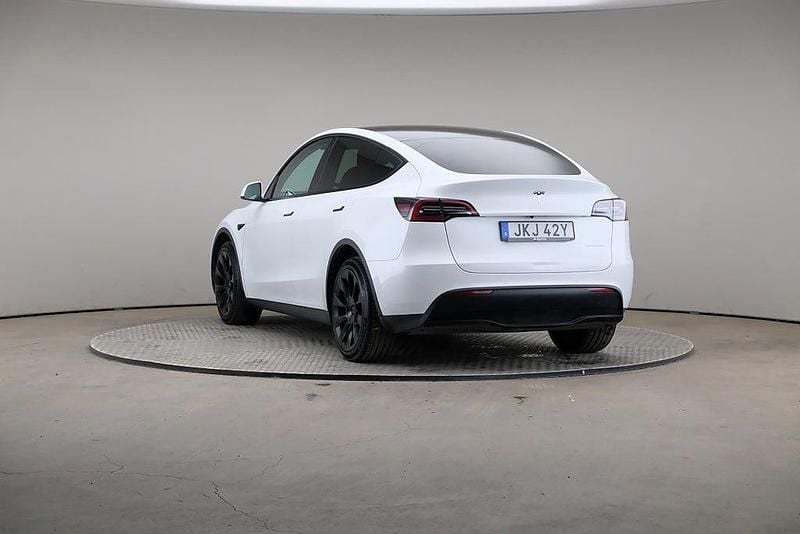 Begagnad Tesla Model Y Long Range AWD 378 kW (514 HK) 2022 Vit SUV