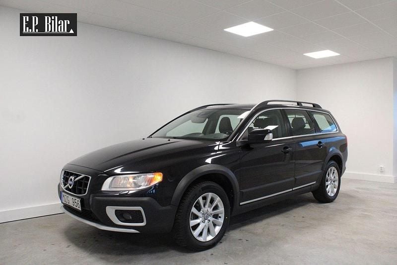 Svart Begagnad 2012 Volvo XC70 Momentum SUV | 124 900 kr (Marknadspris) - Bild 1/4