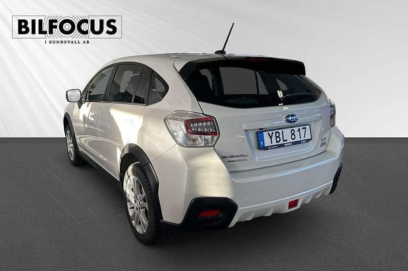 Begagnad Subaru XV Sport 147 HK (108 kW) 2015 Vit SUV