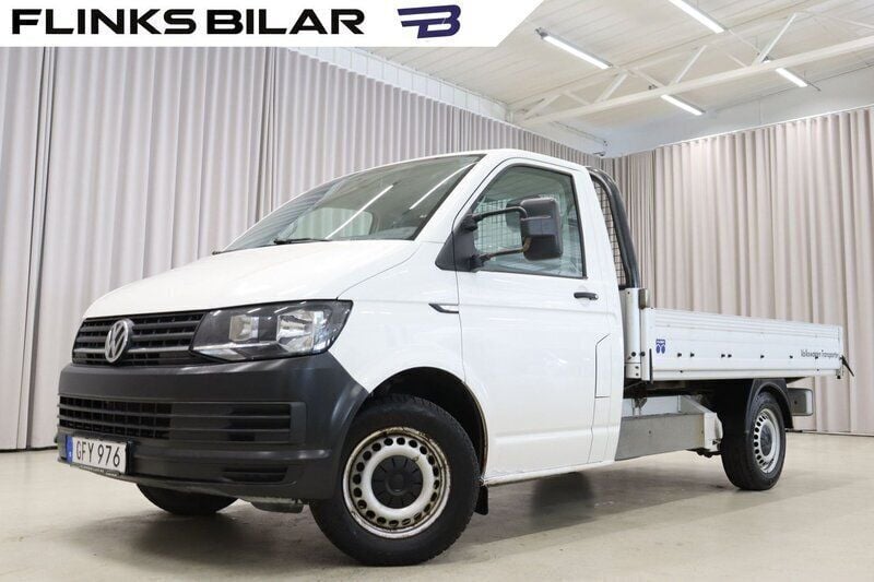 Vit Begagnad 2017 VW T6 Van | 199 900 kr (Lite dyr) - Bild 1/4