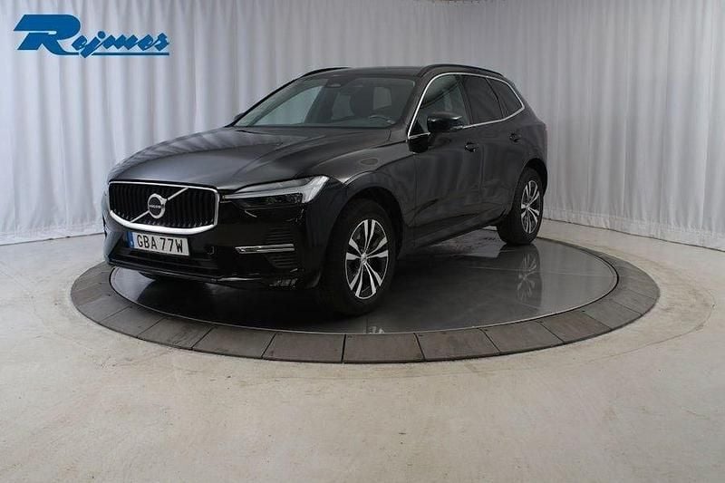 Svart Begagnad 2021 Volvo XC60 Momentum SUV | 349 800 kr (Marknadspris) - Bild 1/4