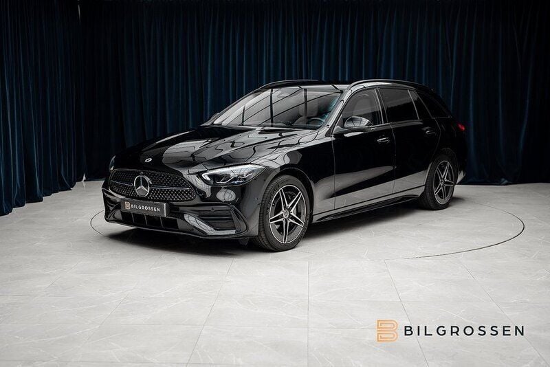 Svart Begagnad 2023 Mercedes C300e AMG line Kombi | 449 900 kr (Bra pris) - Bild 1/4