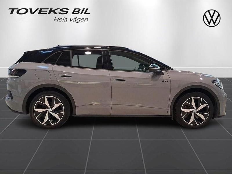 Begagnad VW ID.4 GTX 250 kW (340 HK) 2024 Grå (moonstone grey black) SUV