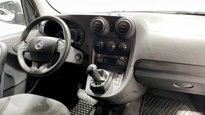 Begagnad Mercedes Citan 109 90 HK (66 kW) 2018 Vit