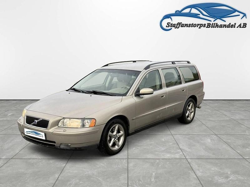 Ljusbrun Begagnad 2005 Volvo V70 Kombi | 34 500 kr (Marknadspris) - Bild 1/4
