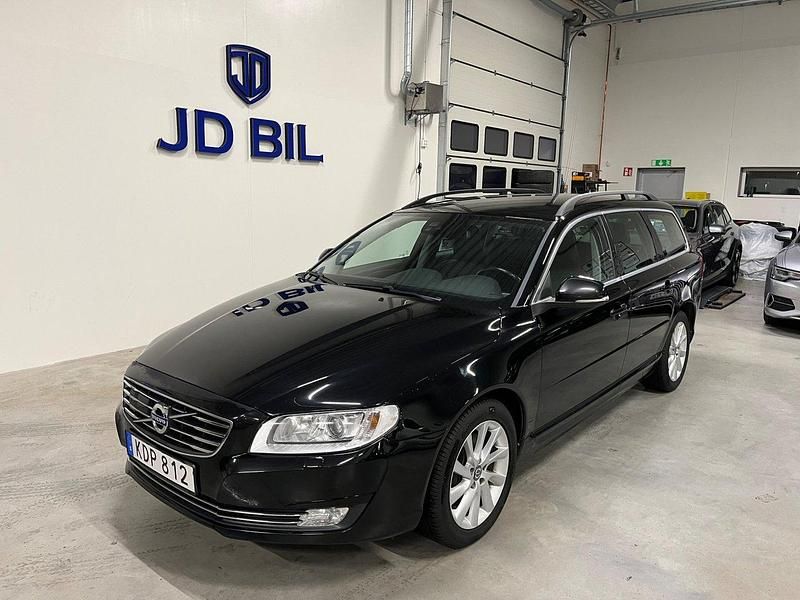 Svart Begagnad 2015 Volvo V70 Momentum Kombi | 154 800 kr (Lite dyr) - Bild 1/1