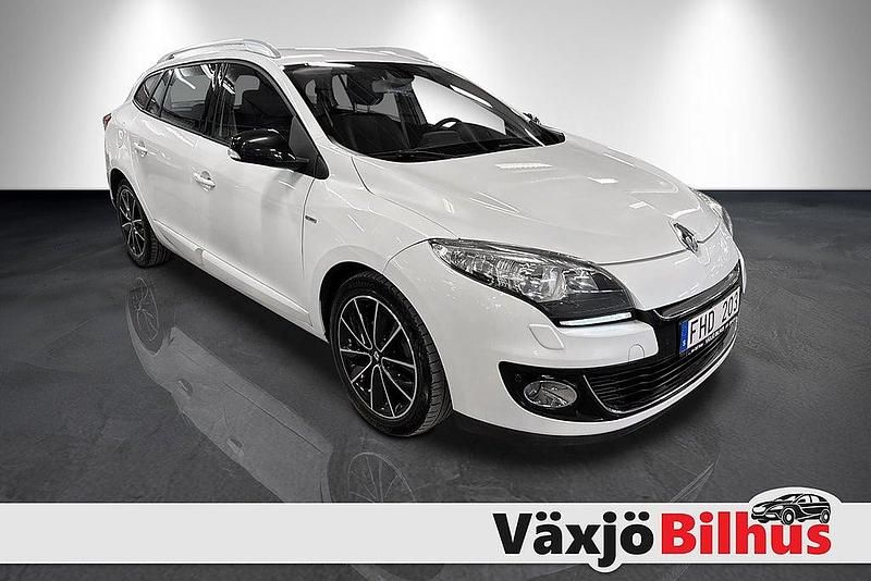 Begagnad Renault Mégane GrandTour Bose Edition 110 HK (80 kW) 2012 Vit Kombi