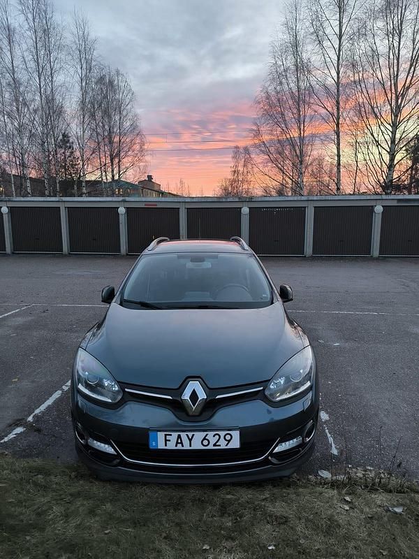Begagnad Renault Mégane III 110 HK (80 kW) 2015