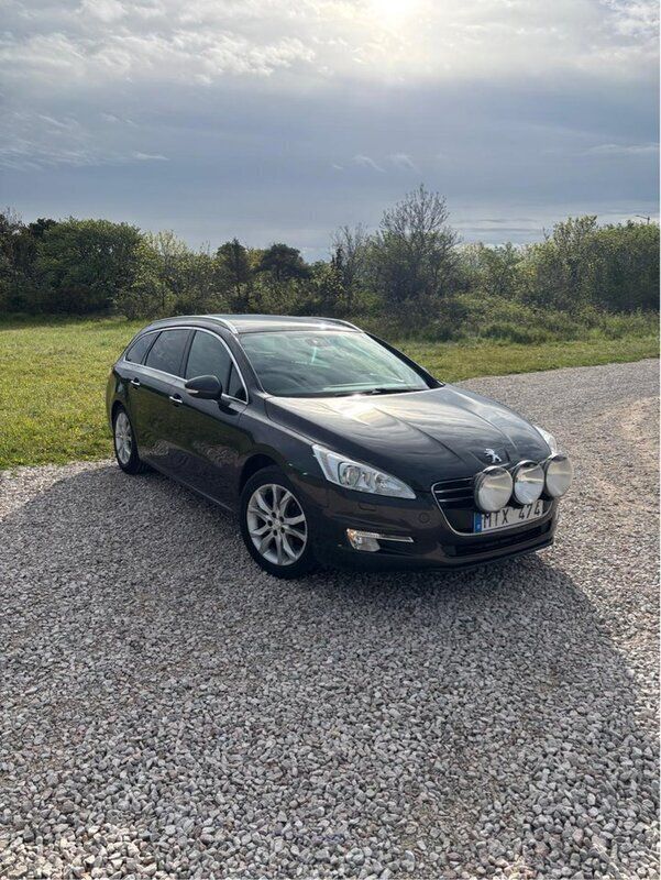 Grå Begagnad 2012 Peugeot 508 Kombi | 74 900 kr (Marknadspris) - Bild 1/4