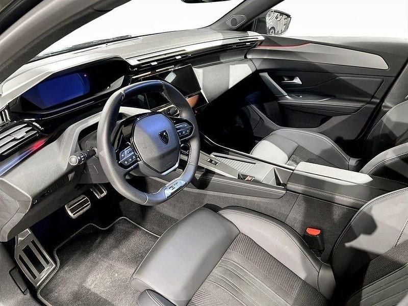 Begagnad Peugeot 408 GT GT 131 HK (96 kW) 2024 Svart SUV