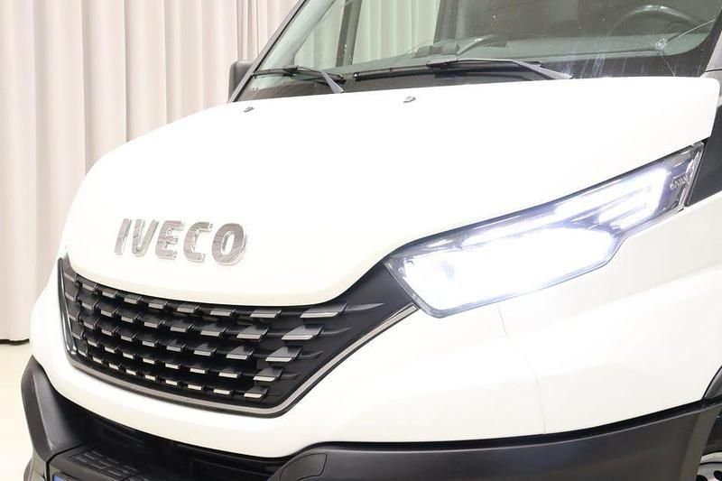 Begagnad Iveco Daily 136 HK (100 kW) 2020 Vit Van