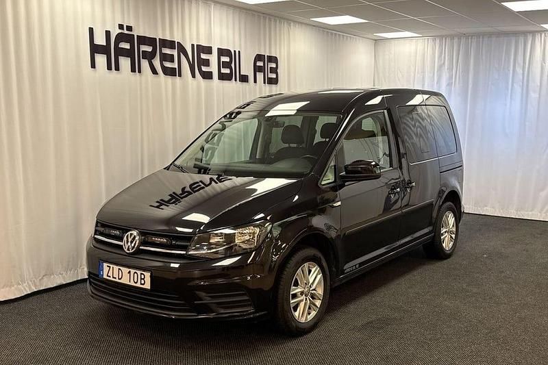 Begagnad VW Caddy Life 102 HK (75 kW) 2020 Svart Minibuss