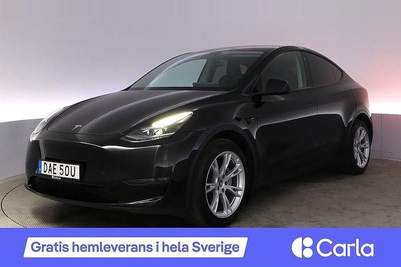 Begagnad Tesla Model Y Long Range AWD 378 kW (514 HK) 2023 Svart SUV
