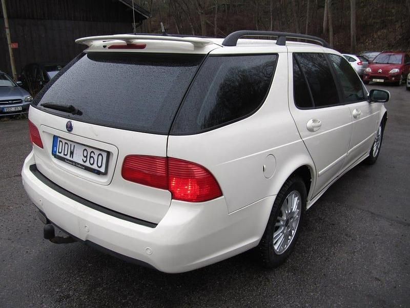 Begagnad Saab 9-5 185 HK (136 kW) 2008 Vit Kombi