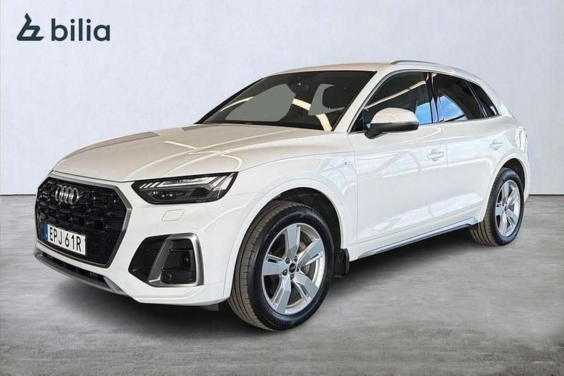 Begagnad Audi Q5 Design 371 HK (272 kW) 2022 Vit SUV