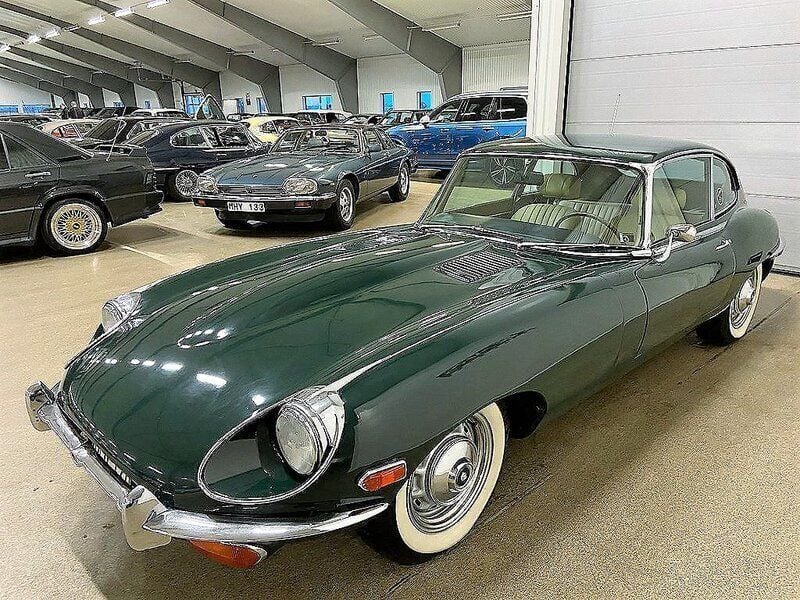 Begagnad Jaguar E-Type 269 HK (197 kW) 1970 Mörkgrön Sportkupé