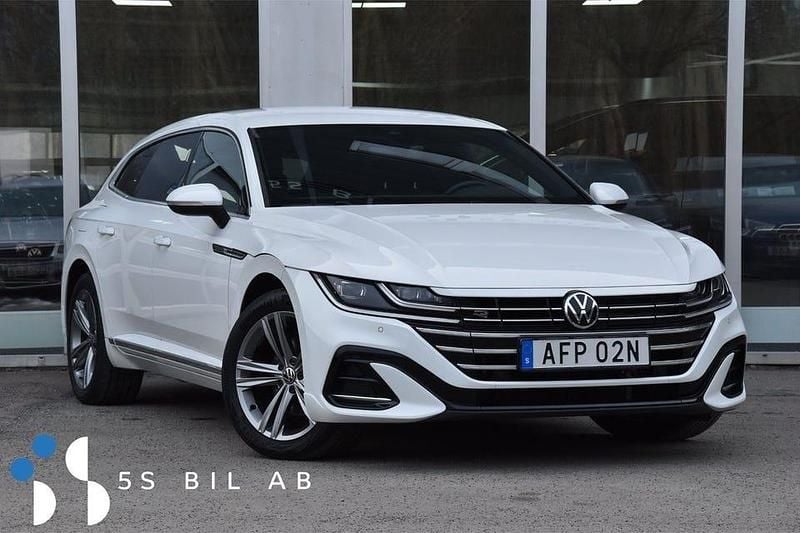 Vit Begagnad 2021 VW Arteon R-line Kombi | 259 900 kr (Bra pris) - Bild 1/2