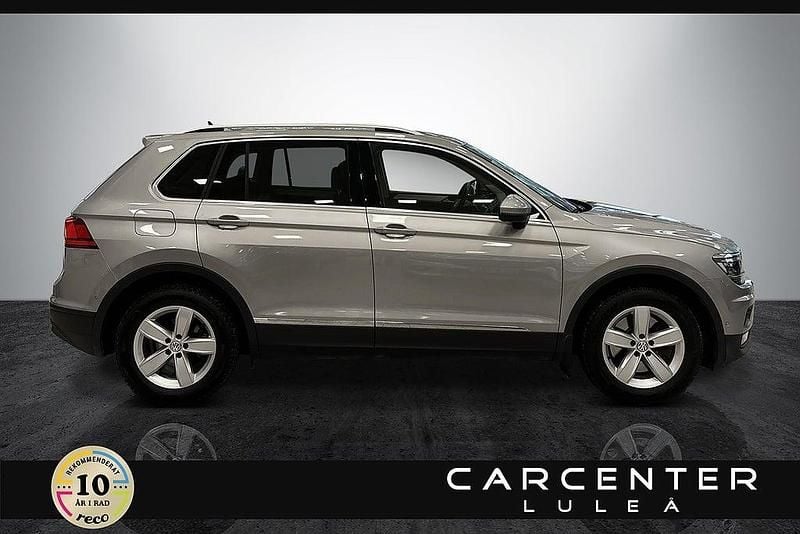 Begagnad VW Tiguan 190 HK (139 kW) 2020 Silver SUV