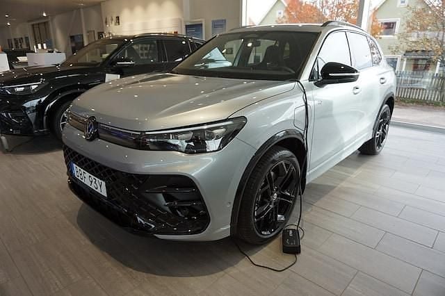 Ny 2026 VW Tiguan R-line SUV | 610 700 kr (Bra pris) - Bild 1/4