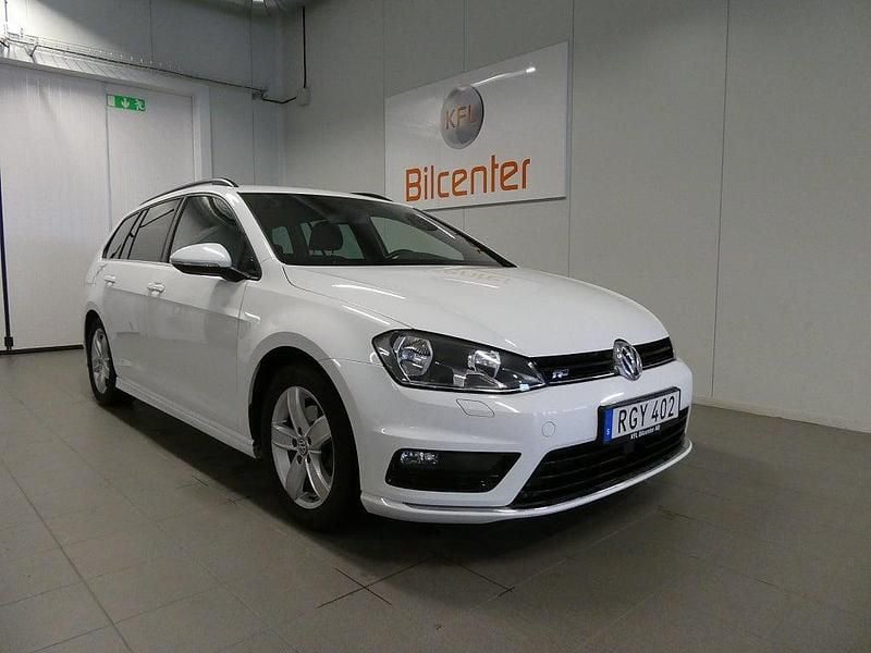 Begagnad VW Golf VII R-line 150 HK (110 kW) 2016 Vit Kombi