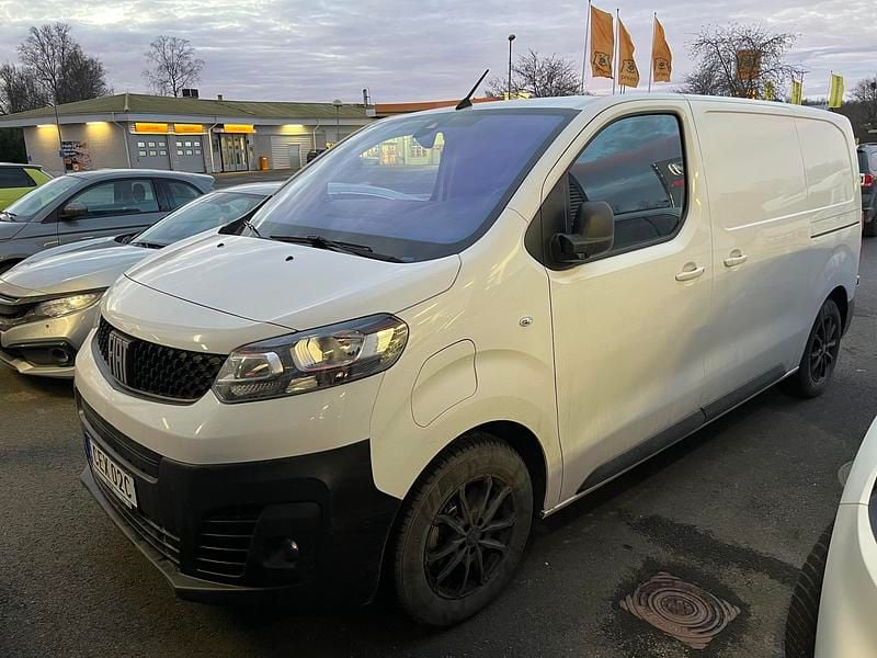 Begagnad Fiat e-Scudo 2023 Vit Minibuss
