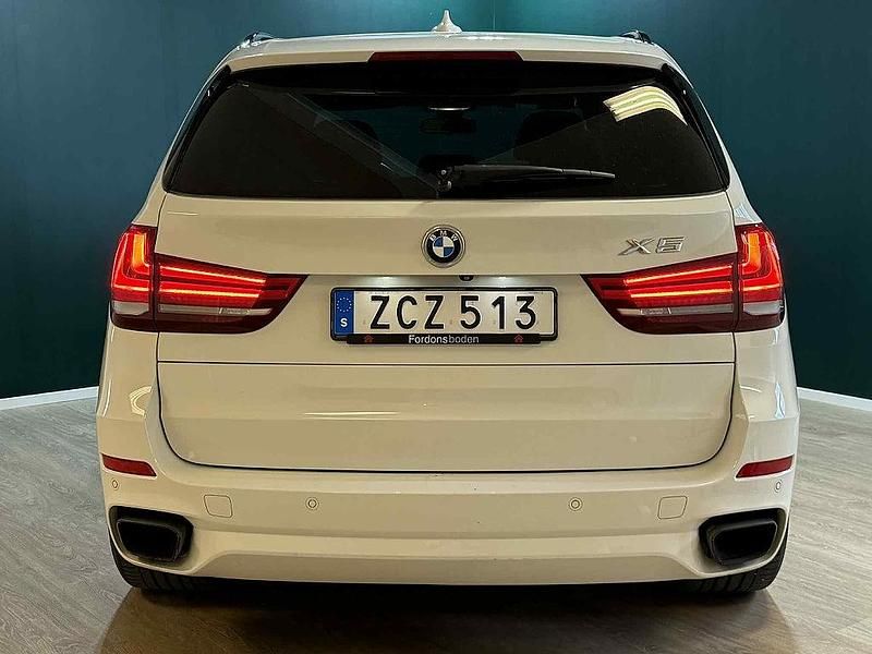 Begagnad BMW X5 Efficient Dynamics 451 HK (331 kW) 2017 Vit SUV