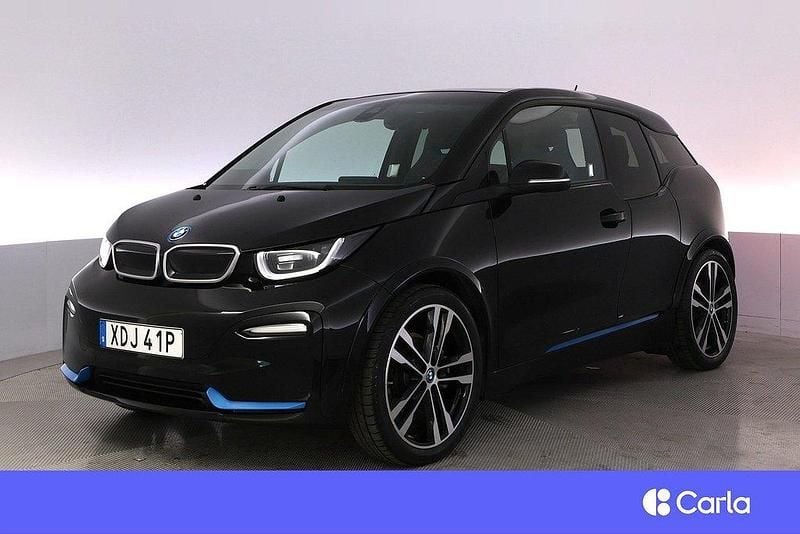 Svart Begagnad 2022 BMW i3 Comfort Edition Halvkombi | 246 900 kr (Lite dyr) - Bild 1/4