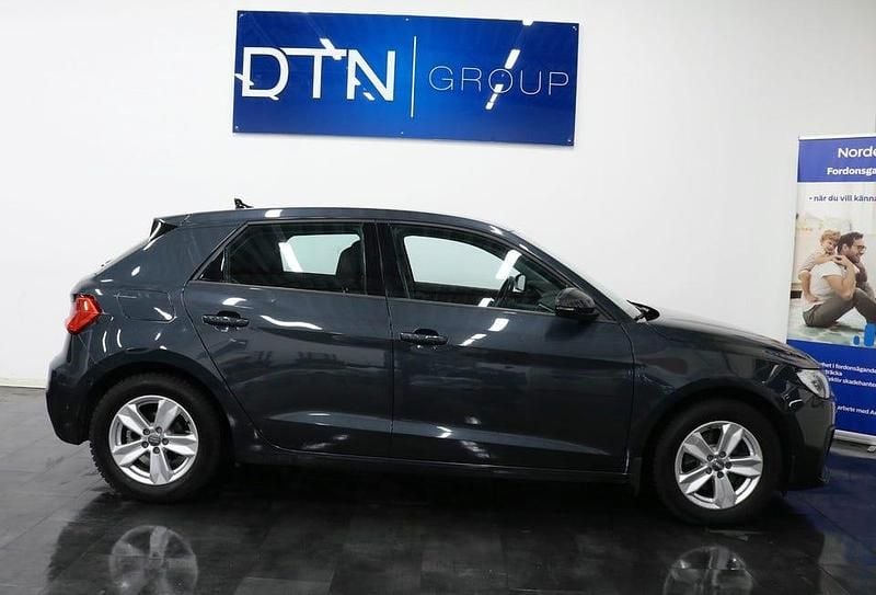 Begagnad Audi A1 Sportback Proline 110 HK (80 kW) 2022 Grå Halvkombi