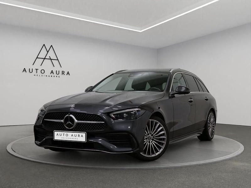 Grå Begagnad 2022 Mercedes C220 AMG line Kombi | 419 900 kr (Lite dyr) - Bild 1/4