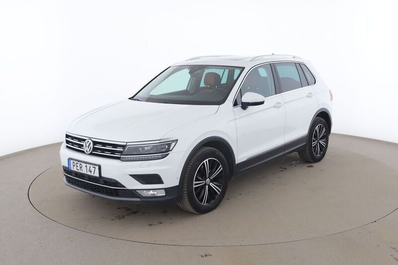 Vit Begagnad 2017 VW Tiguan SUV | 213 000 kr (Marknadspris) - Bild 1/4
