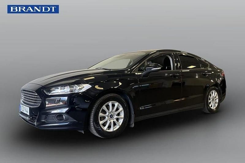 Svart Begagnad 2016 Ford Mondeo Halvkombi | 109 000 kr (Bra pris) - Bild 1/4