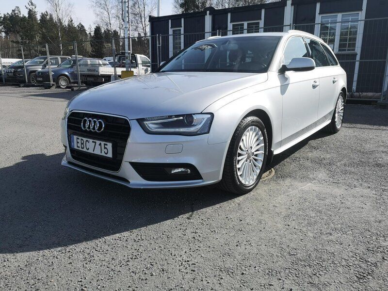 Silver Begagnad 2014 Audi A4 Kombi | 149 000 kr (Lite dyr) - Bild 1/4