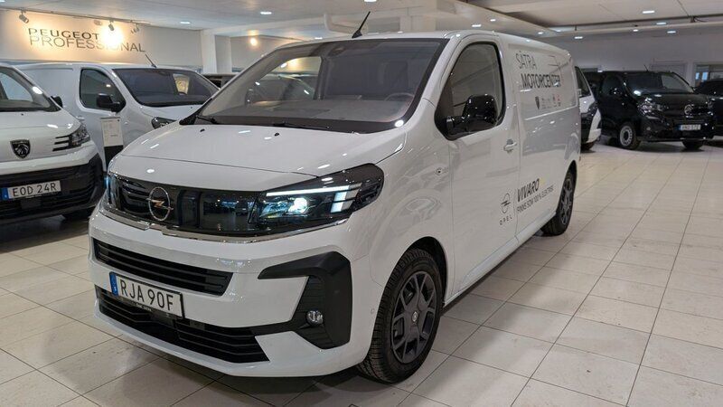 Vit Ny 2024 Opel Vivaro Van | 424 875 kr (Marknadspris) - Bild 1/4
