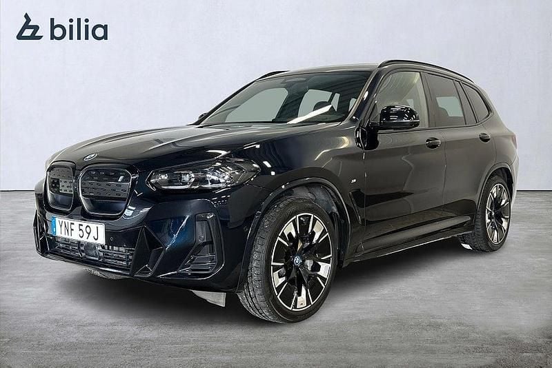 Begagnad BMW iX3 M Sport 210 kW (286 HK) 2022 Svart SUV