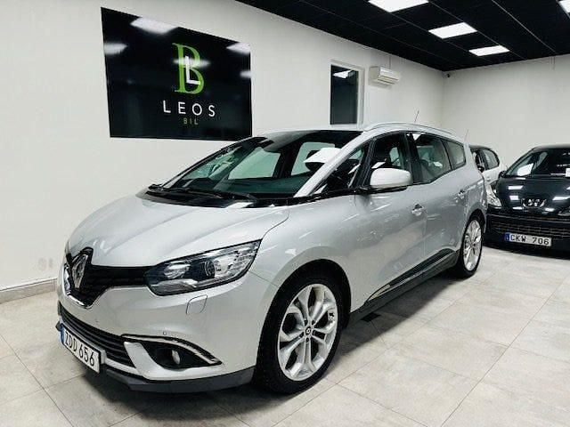 Silver Begagnad 2017 Renault Grand Scénic IV Minibuss | 145 900 kr (Marknadspris) - Bild 1/4