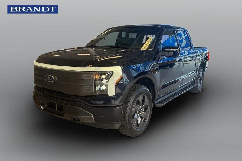 Blå Begagnad 2023 Ford F-150 Extended Range Pickup | 1 399 000 kr (Marknadspris) - Bild 1/4