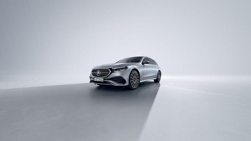 Begagnad Mercedes E300 Advanced 2024 Kombi