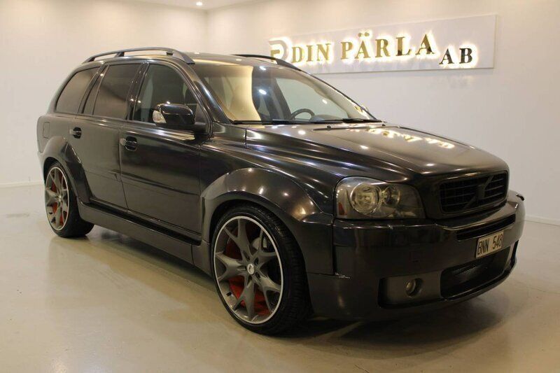 Mörkblå (blå) Begagnad 2007 Volvo XC90 SUV | 149 900 kr (Dyr) - Bild 1/4